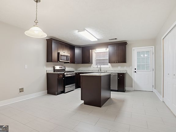 5th image of 4570 Post Ridge Ln