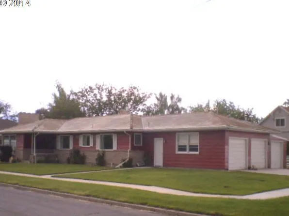 2440 G St, Baker City, OR 97814