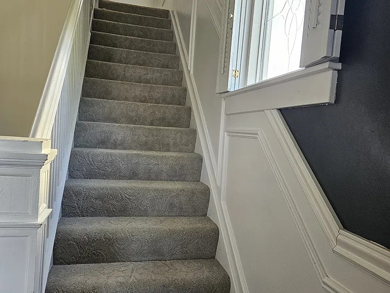 1725 Moore Ave — Photo 4