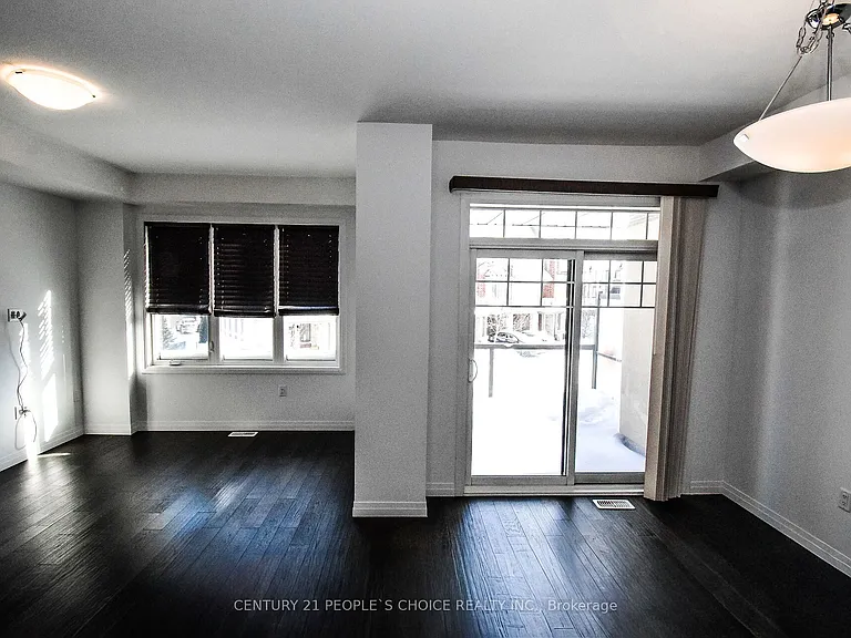 15 Hoffman Ln — Photo 15