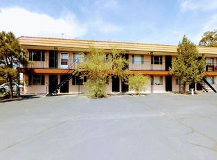 328 Tennessee St SE, Albuquerque, NM 87108