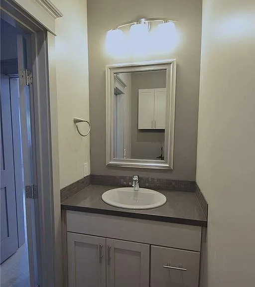 1216 Sanchez St — Photo 8