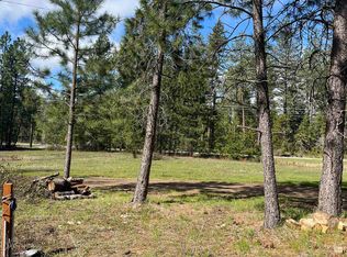3858C Agar Rd, Loon Lake, WA 99148