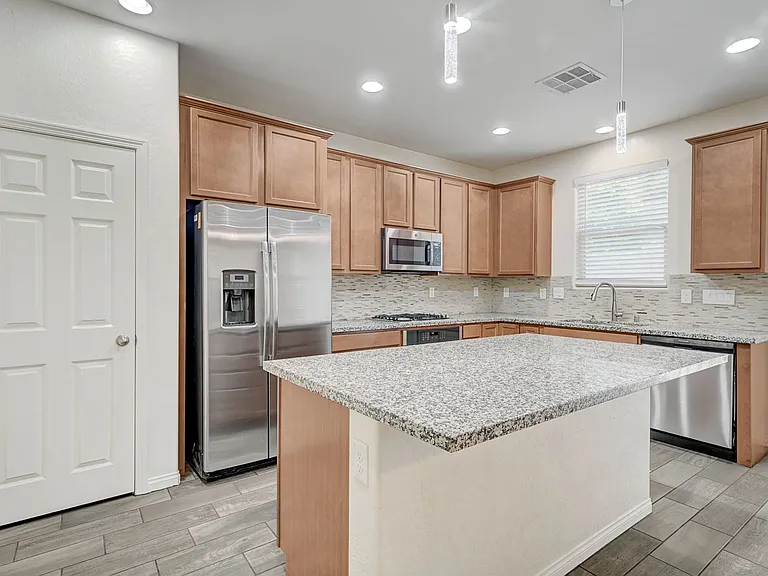 12525 Skylight View St — Photo 14