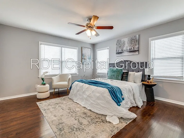 2736 Rolinda Dr — Photo 8