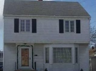 16193 Emerald Pt, Cleveland, OH