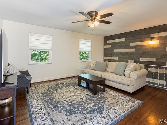 4th image of 65 Guylyn Pl
