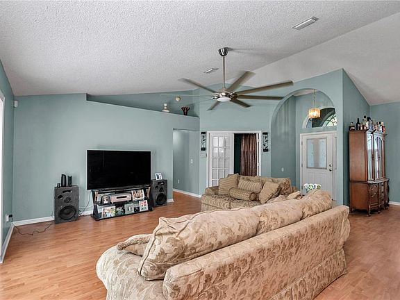 5th image of 14147 SW 33rd Ct