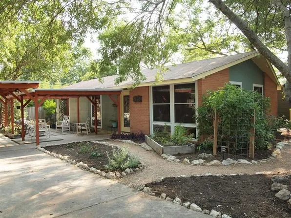 1313 Corona Dr, Austin, TX 78723