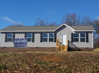 6361 Lowe Dr, Randleman, NC 27317