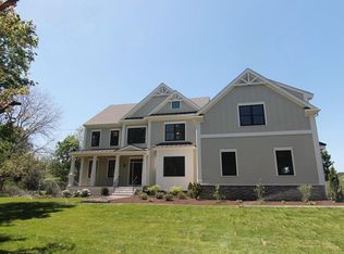 18 Hathaway Rd, Lexington, MA 02420