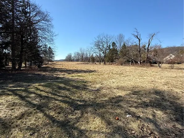 3378 Lanark Rd, Coopersburg, PA 18036