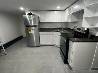 48 N Montague St #1, Valley Stream, NY 11580