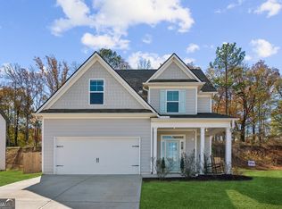 566 Skye Dr, Commerce, GA 30529