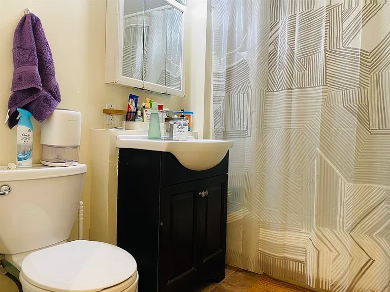 46 Middle St #3R — Photo 22