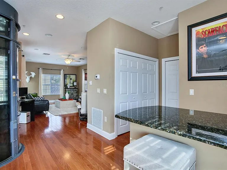 2303 Kensington Garden Ln — Photo 29