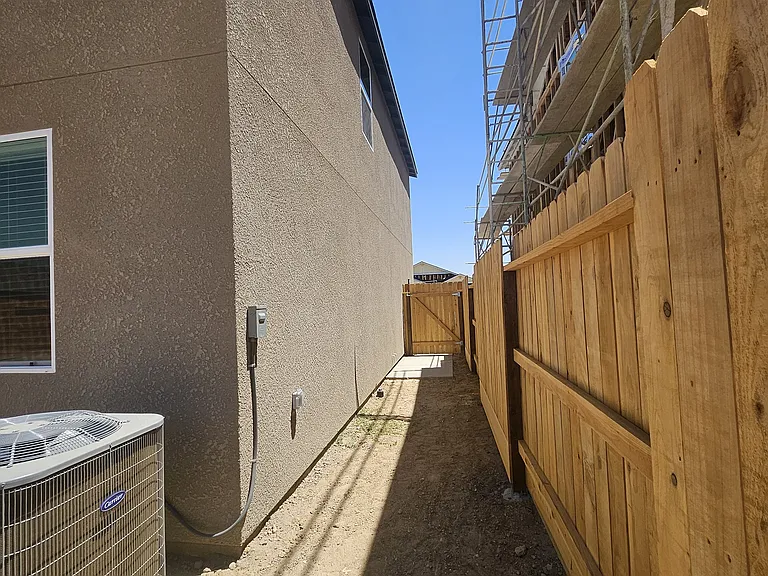 4730 Sami Jo Dr — Photo 55