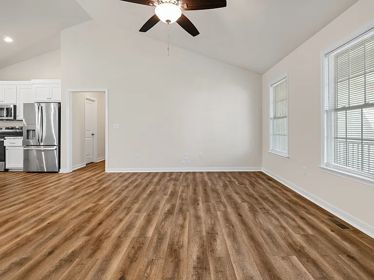 3867 Perthshire Ln — Photo 25