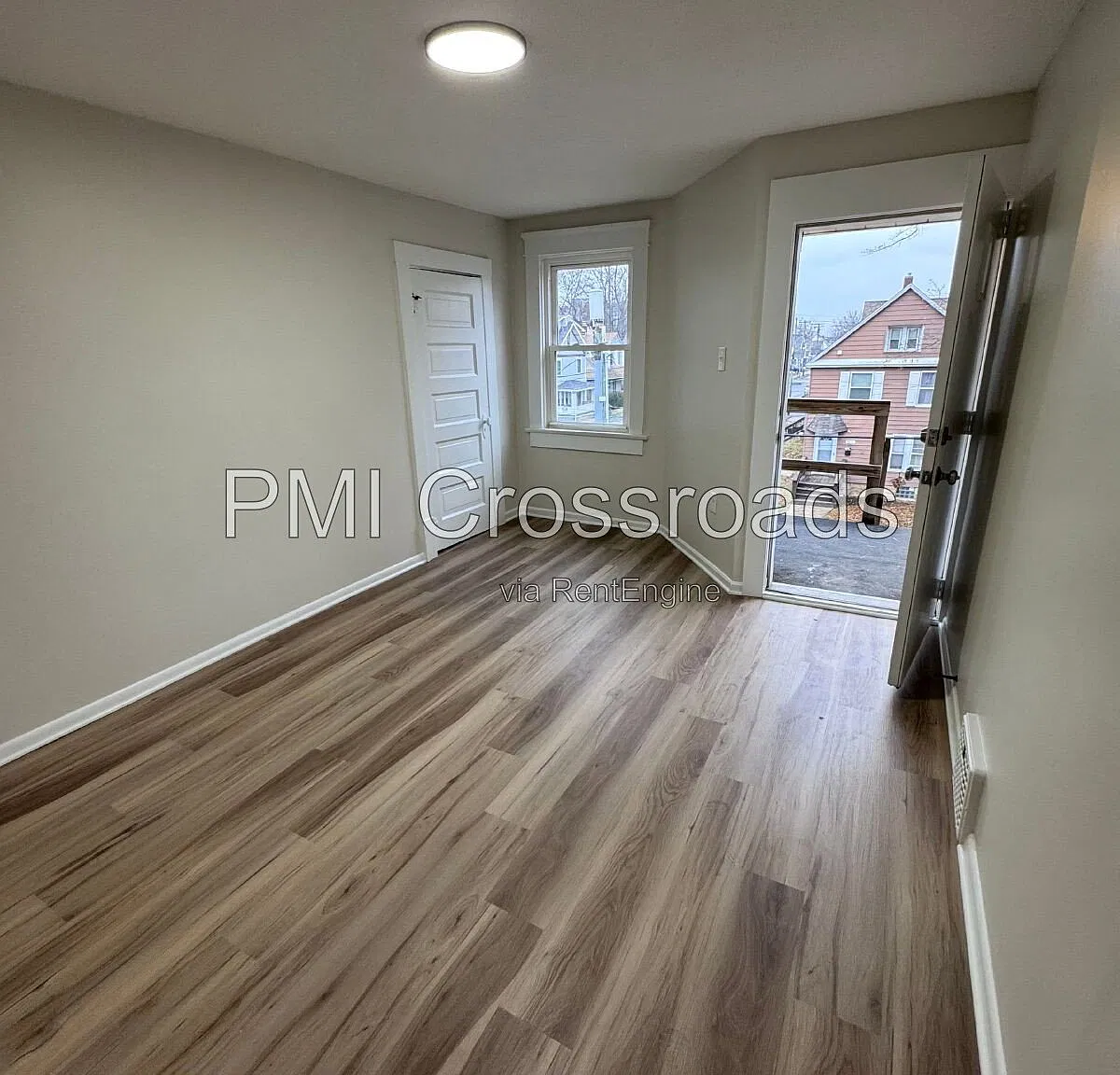 1 bed, 1.0 bath, 600 sqft, $905 — Photo 4