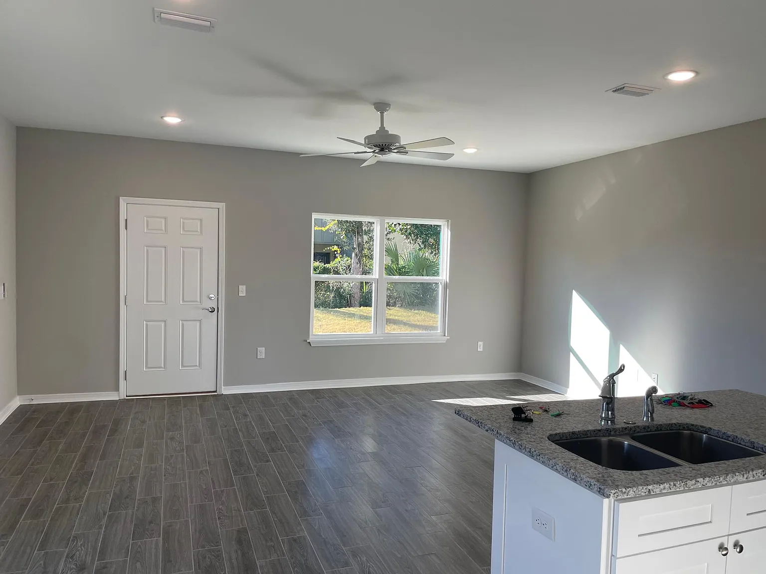 1803 Balboa Ave — Photo 3