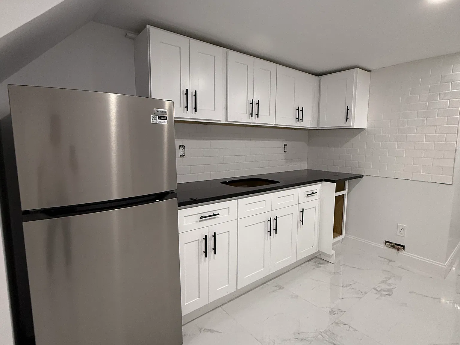 1 bed, $1,600 — Photo 2