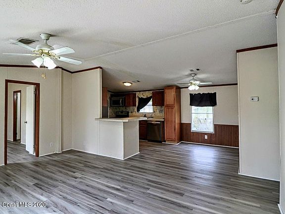 4th image of 6486 Colony Park Dr
