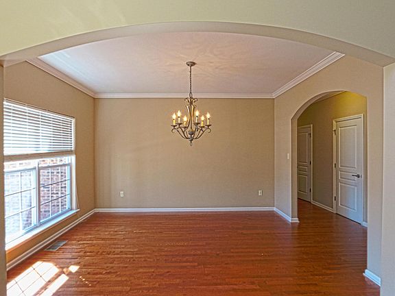 4th image of 9907 Bassett Ln