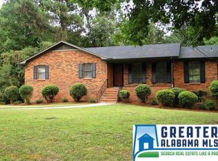 435 13th Pl, Pleasant Grove, AL 35127