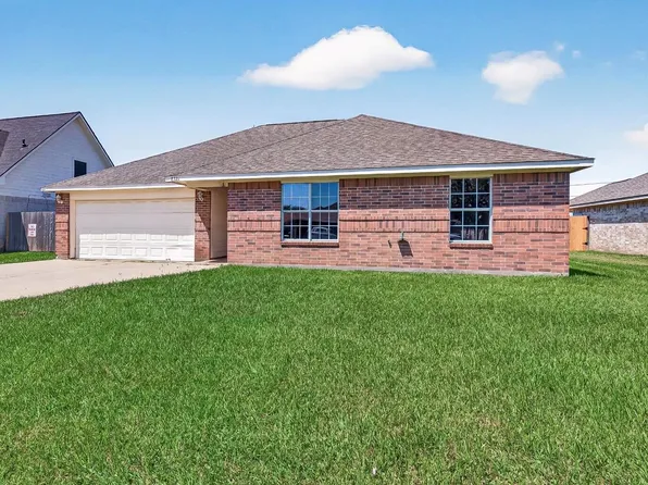 8721 Garrett St, Needville, TX 77461