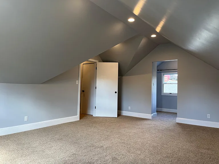 512 S Mathis Ave — Photo 38