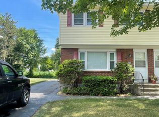36 Commodore St #B, Albany, NY 12205