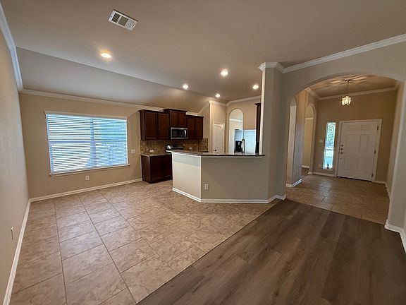 5th image of 2204 Tranquility Ln