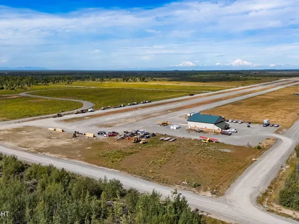 17732 N Sideslip Dr, Willow, AK 99688
