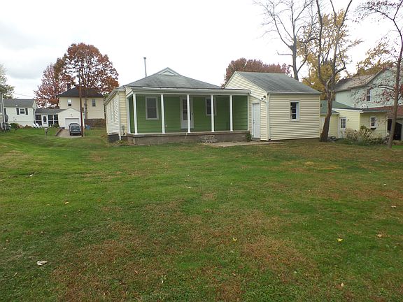 4th image of 2450 Edison Ave