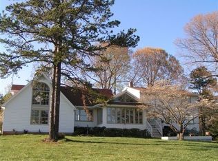 190 Dayspring Rd, Rustburg, VA 24588