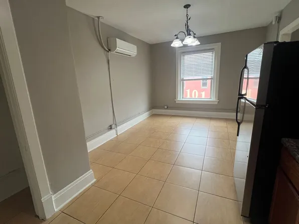 Franklin Hotel Studio Apartments