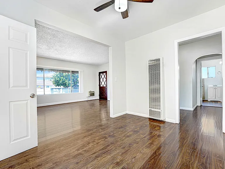 11145 Central Ave — Photo 5