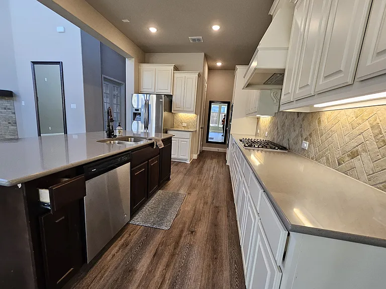 810 Elm Park Dr — Photo 33