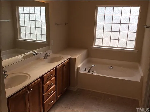 417 Walsenburg Dr — Photo 8