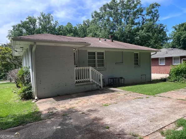 4250 Timber Valley Ct, Decatur, GA 30032