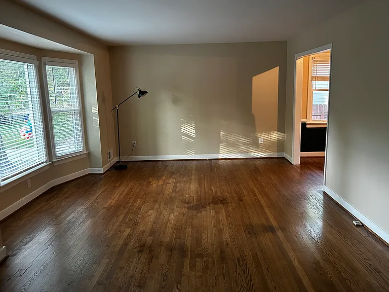 2307 Carrollwood Ct — Photo 6
