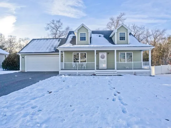 23 Daisy Ln, Ludlow, MA 01056