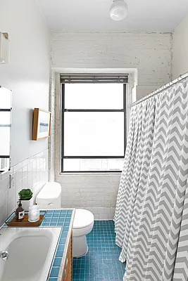 Sold by Compass | media 9