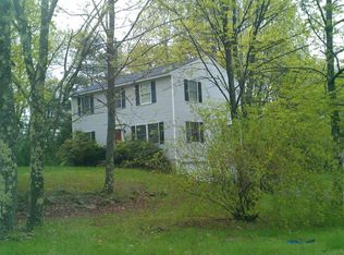 2 Heather Ln, Dover, NH 03820