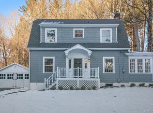 158 Millwood Rd, Chappaqua, NY 10514