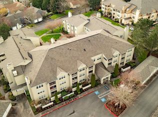4109 224th Ln SE APT 103, Issaquah, WA 98029