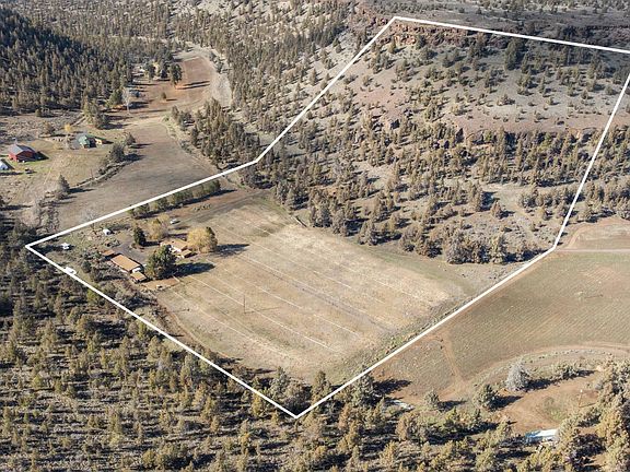 4th image of 70020 McKenzie Canyon Rd