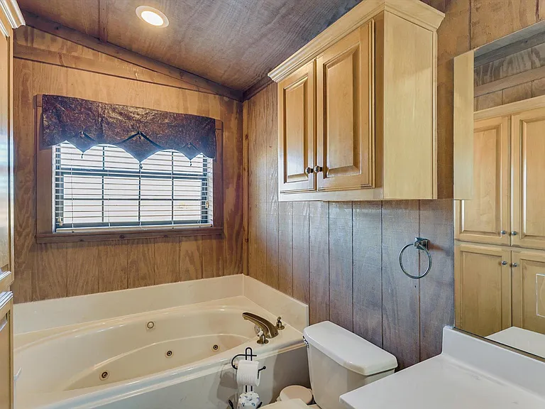 9680 County Road 128 — Photo 24