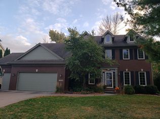 12902 Hazelwood Dr, Clive, IA 50325