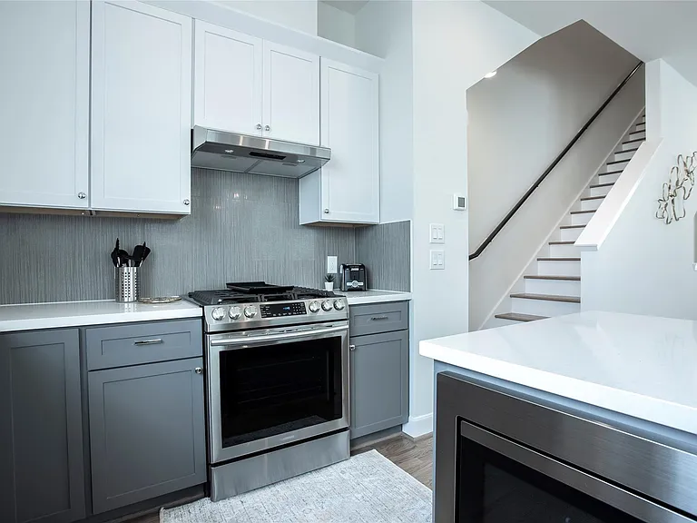 2713 Eado Edge Ct — Photo 12